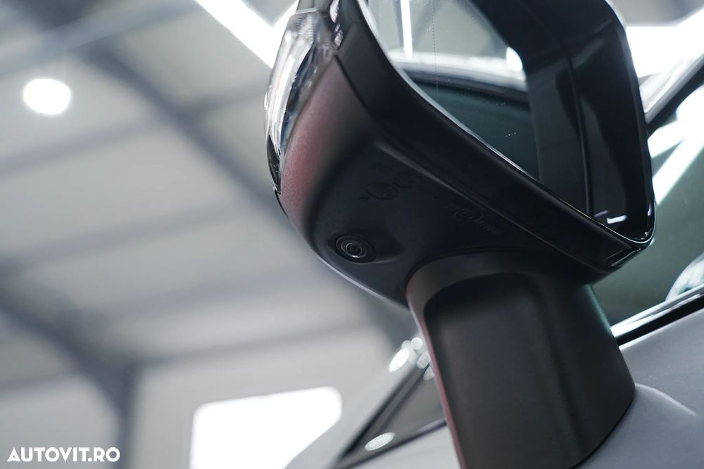 Volvo XC 60 Recharge T6 Twin Engine eAWD Inscription Expression - 17