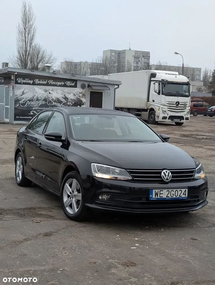 Volkswagen Jetta 1.4 TSI BMT Comfortline - 2