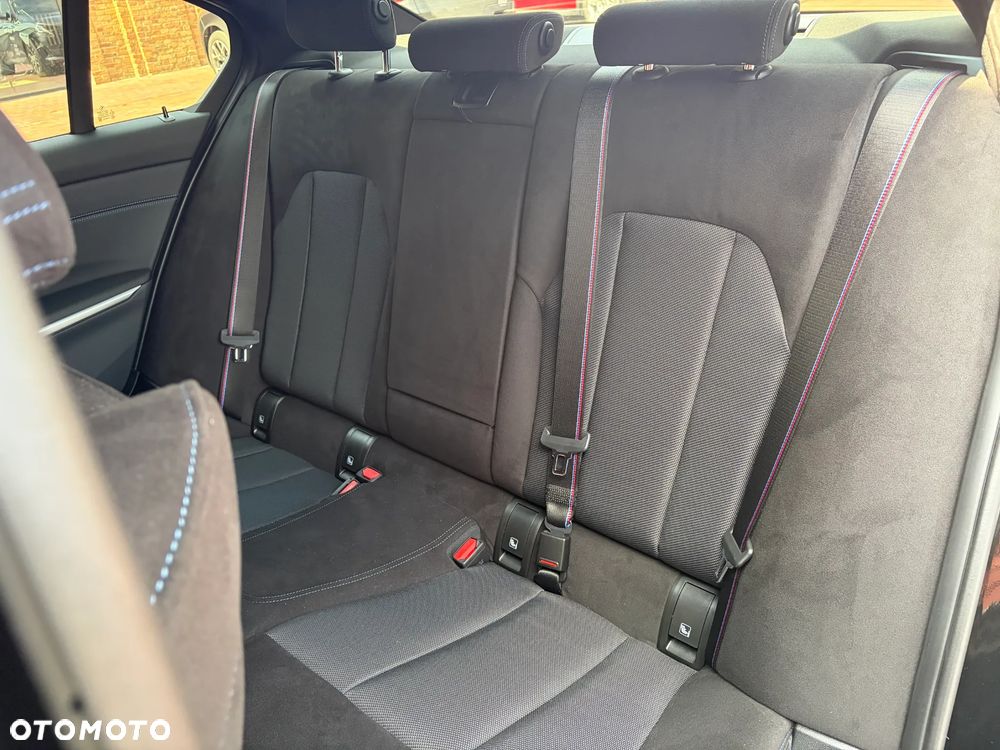 BMW Seria 3 320d xDrive mHEV M Sport - 21
