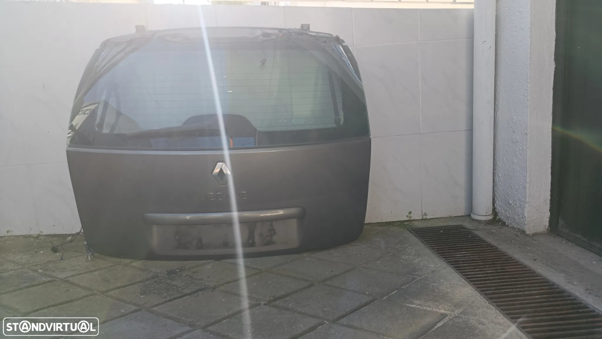Tampa mala Renault Megane 2 II carrinha SW 2006 - 4