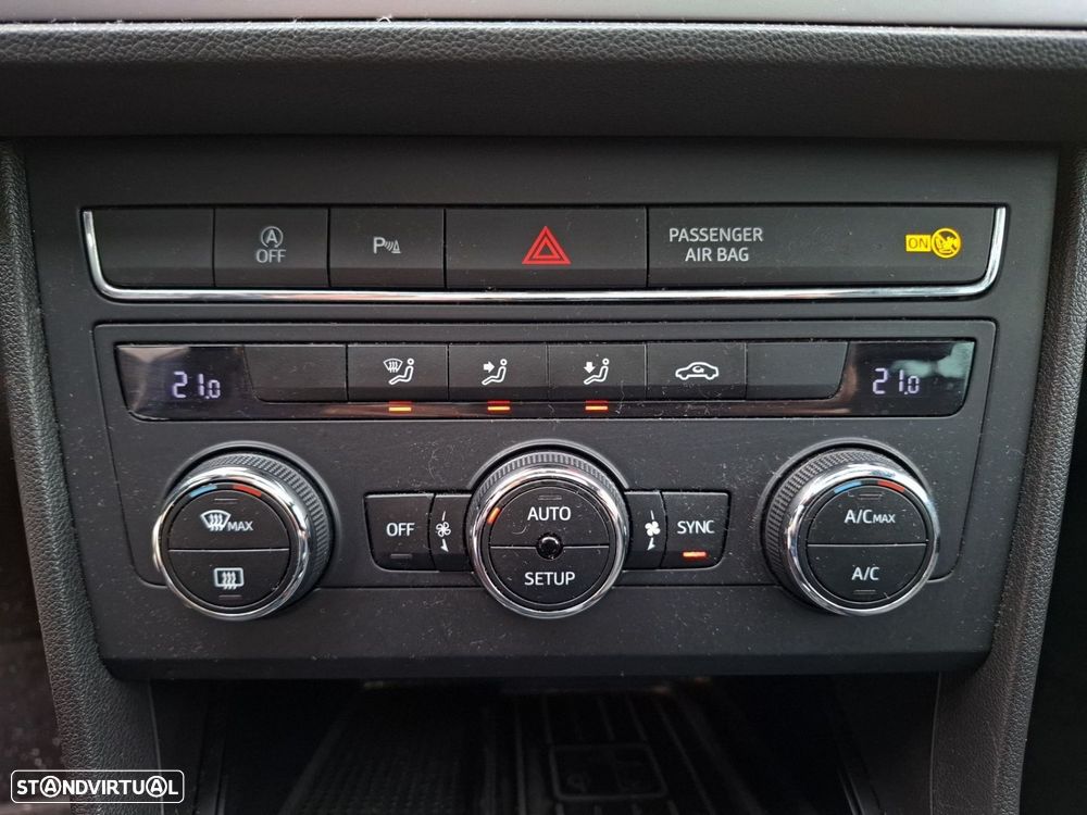 SEAT Leon 1.6 TDI Style S/S - 24