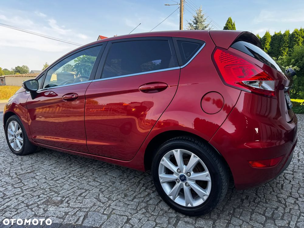 Ford Fiesta 1.25 Champions Edition - 10