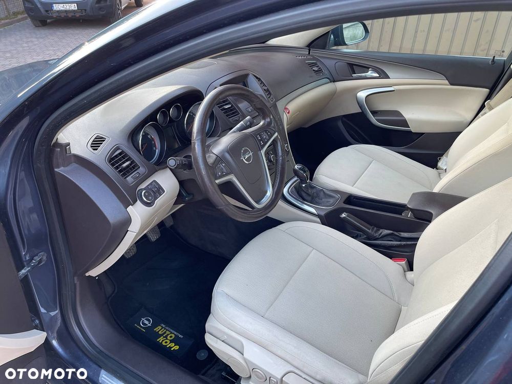 Opel Insignia 1.8 Elegance - 10
