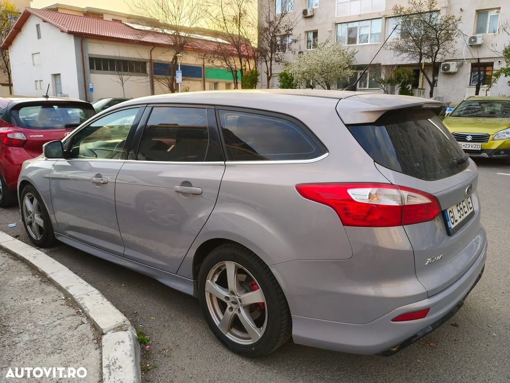 Ford Focus 2.0 TDCI DPF Powershift Sport - 1
