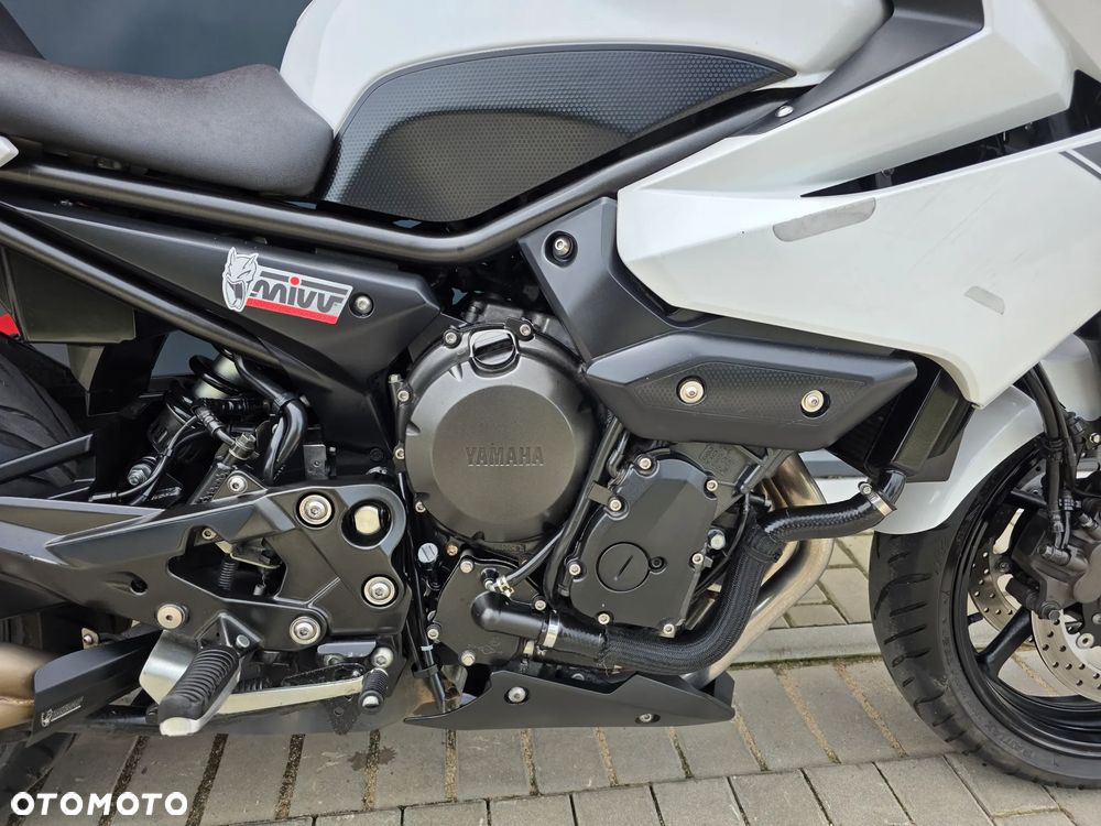 Yamaha XJ - 27