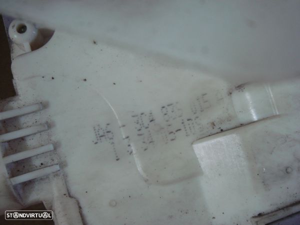 Fecho Da Porta Trás Esq Volkswagen Passat (3C2) - 3