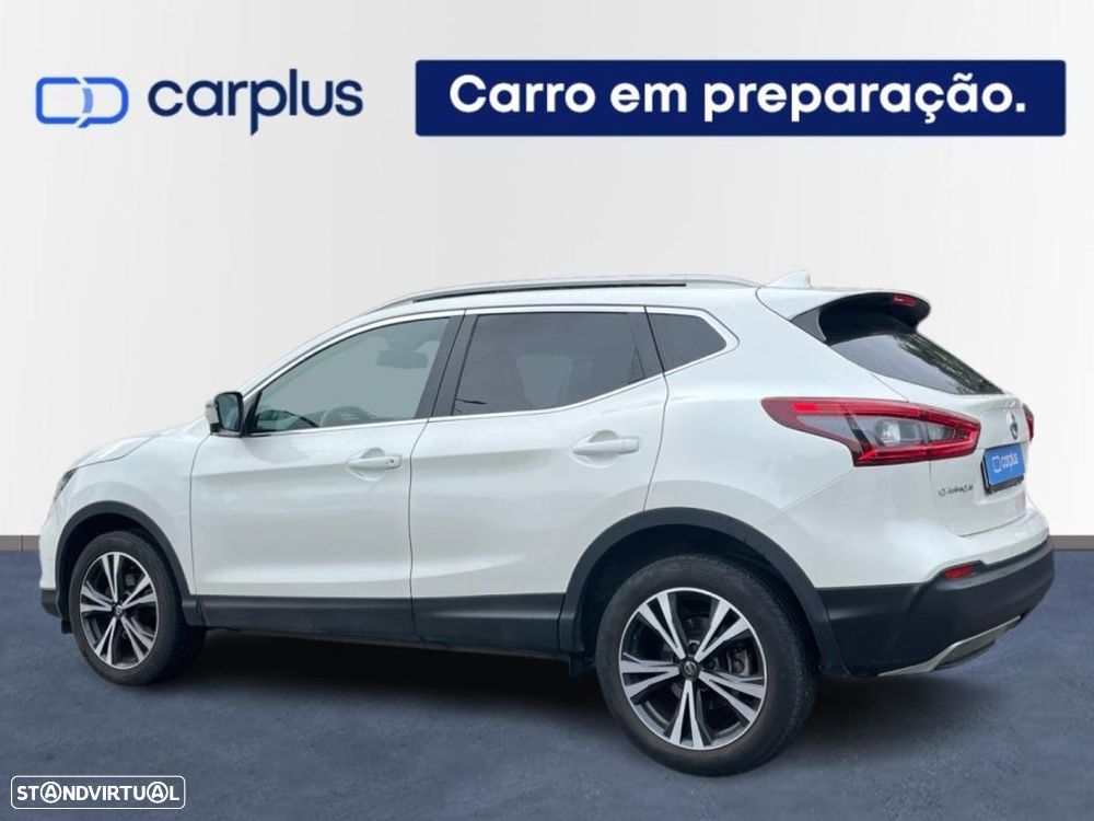 Nissan Qashqai 1.3 DIG-T N-Connecta DCT - 2