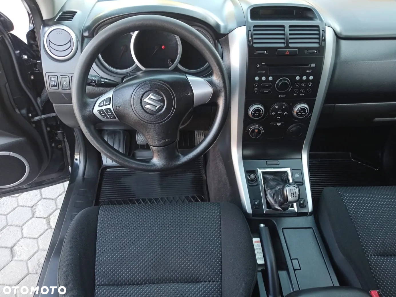 Suzuki Grand Vitara 2.0 20th Anniversary - 6