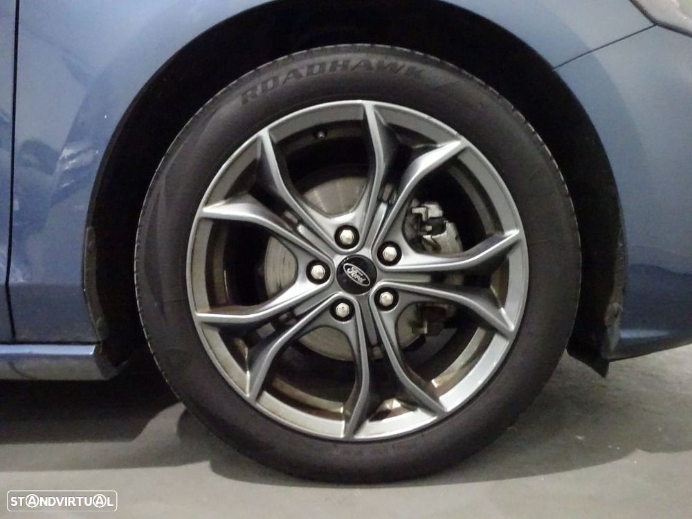 Ford Focus 1.5 TDCi ECOBlue Titanium - 35