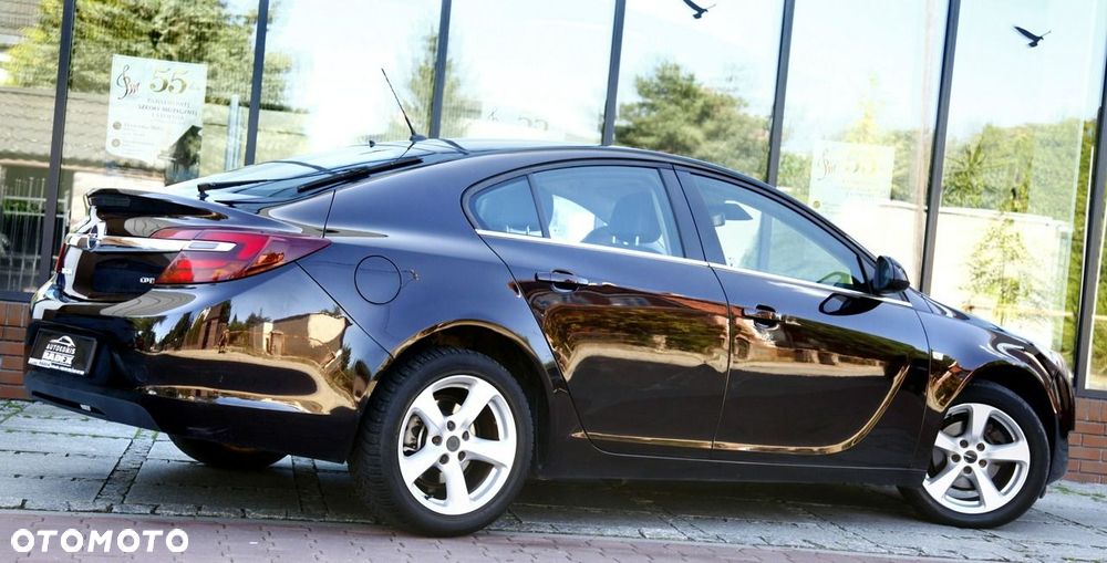 Opel Insignia 2.0 CDTI - 10