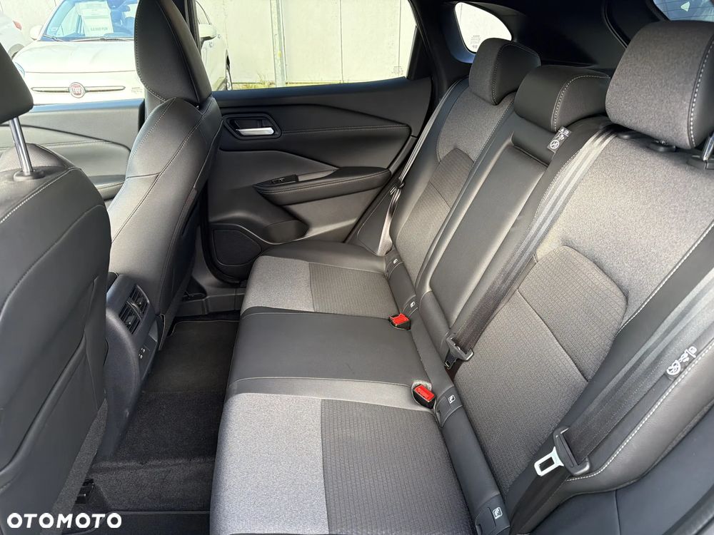 Nissan Qashqai 1.3 DIG-T mHEV N-Connecta - 19