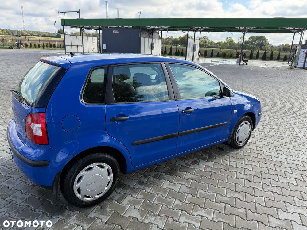 Volkswagen Polo 1.4 16V Basis - 4