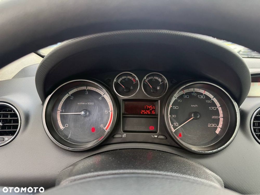 Peugeot 308 - 11