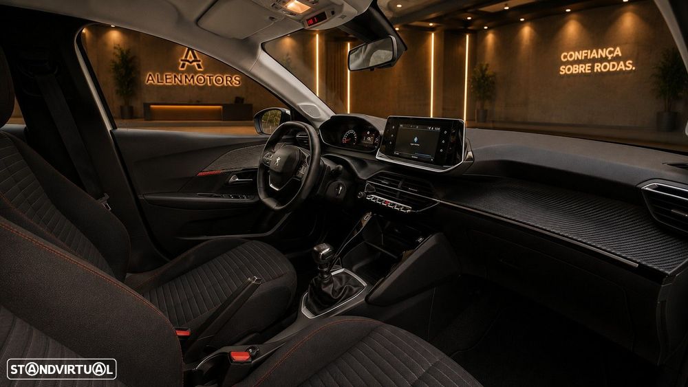 Peugeot 208 1.2 PureTech Active Pack - 33