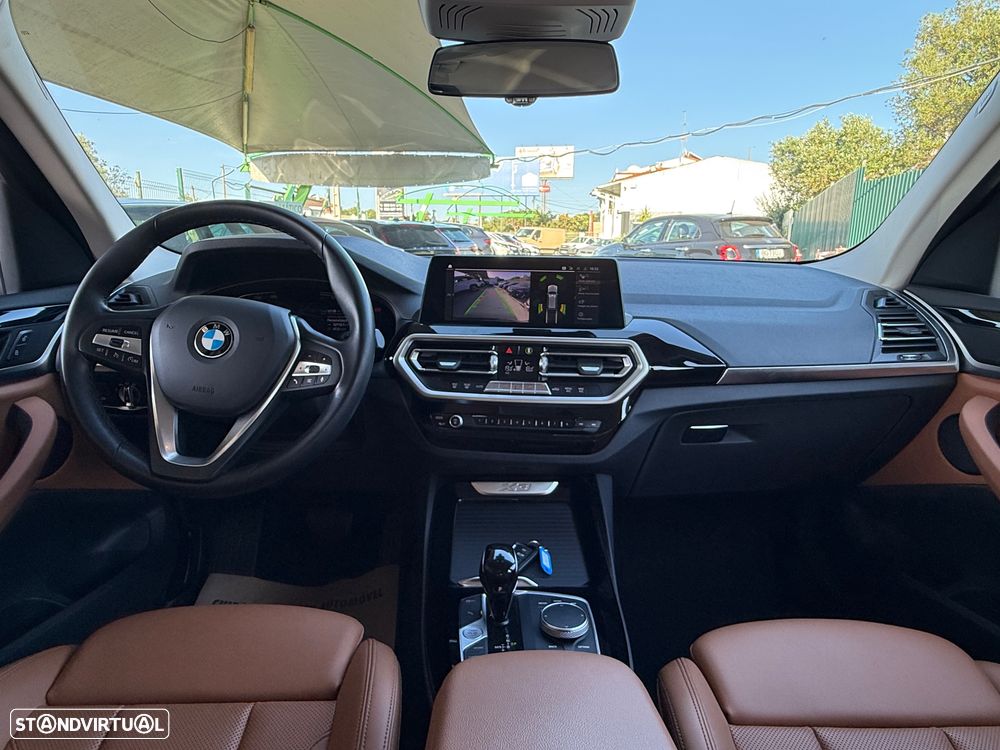 BMW X3 20 d xDrive Advantage - 37