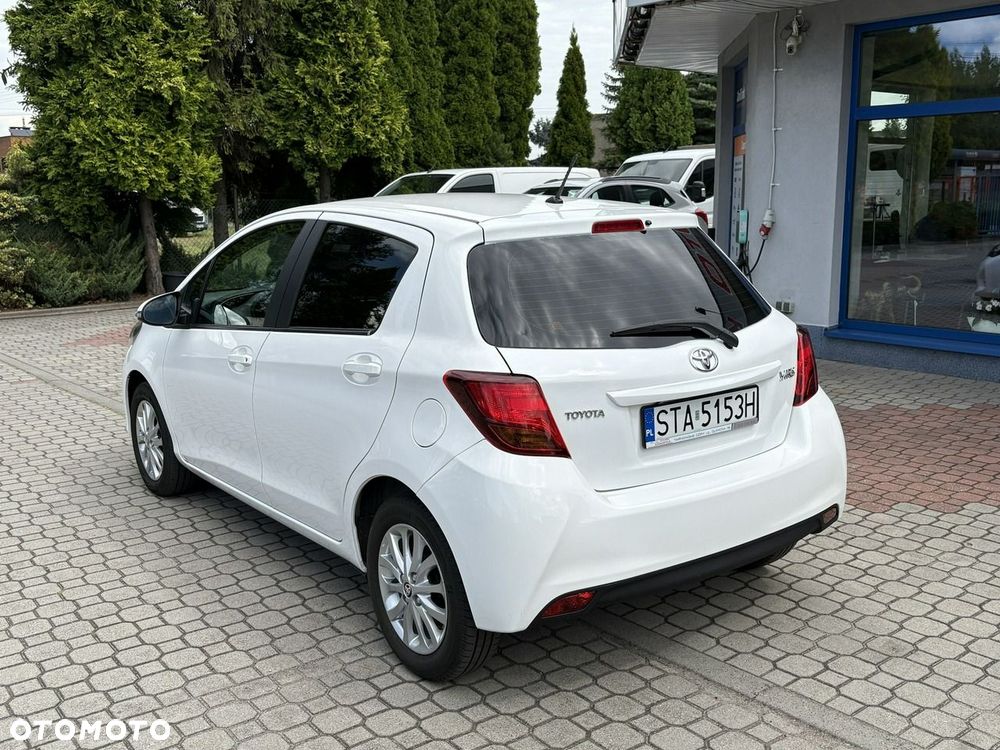Toyota Yaris - 8