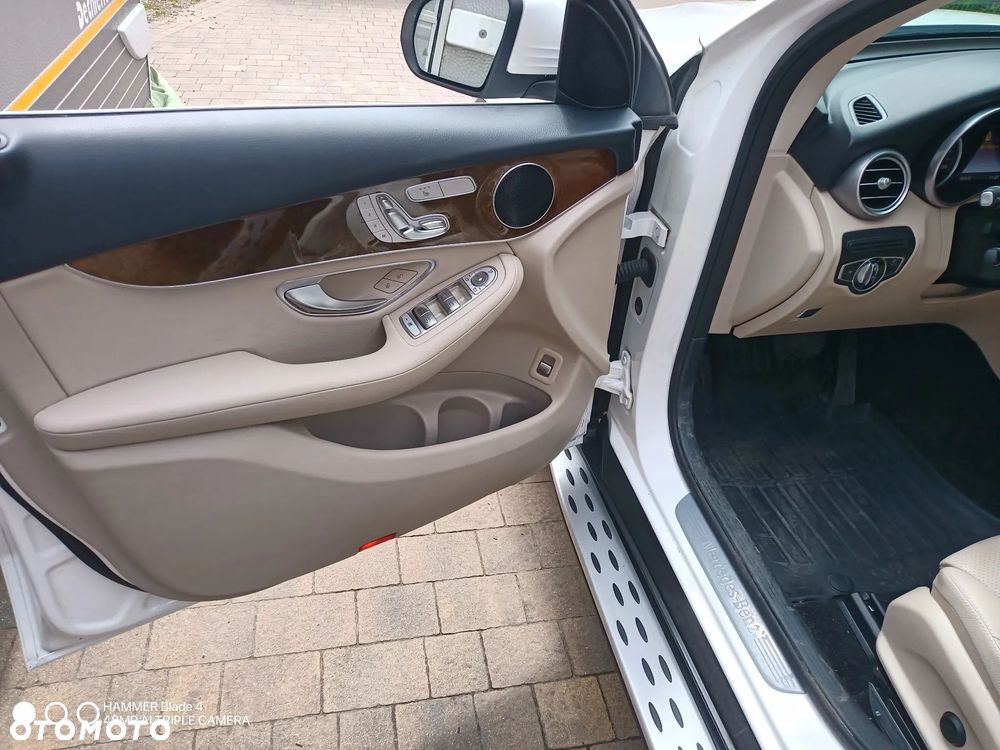 Mercedes-Benz GLC - 7