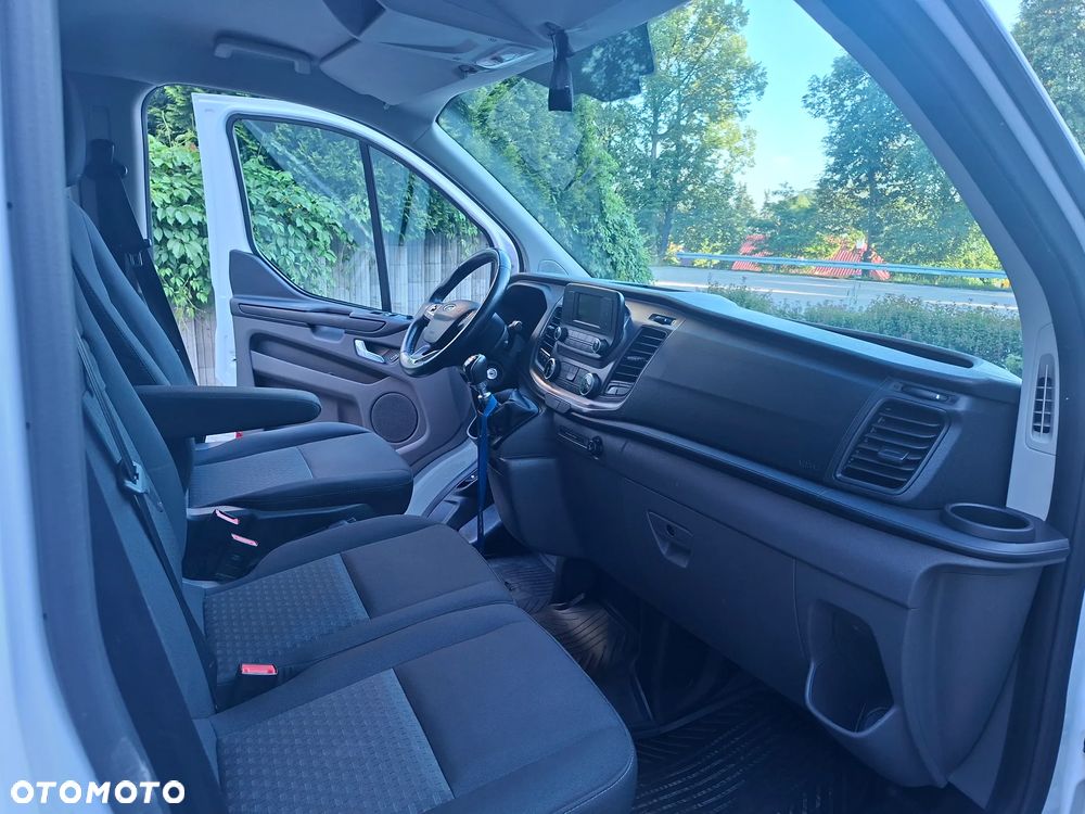 Ford Transit Custom - 13