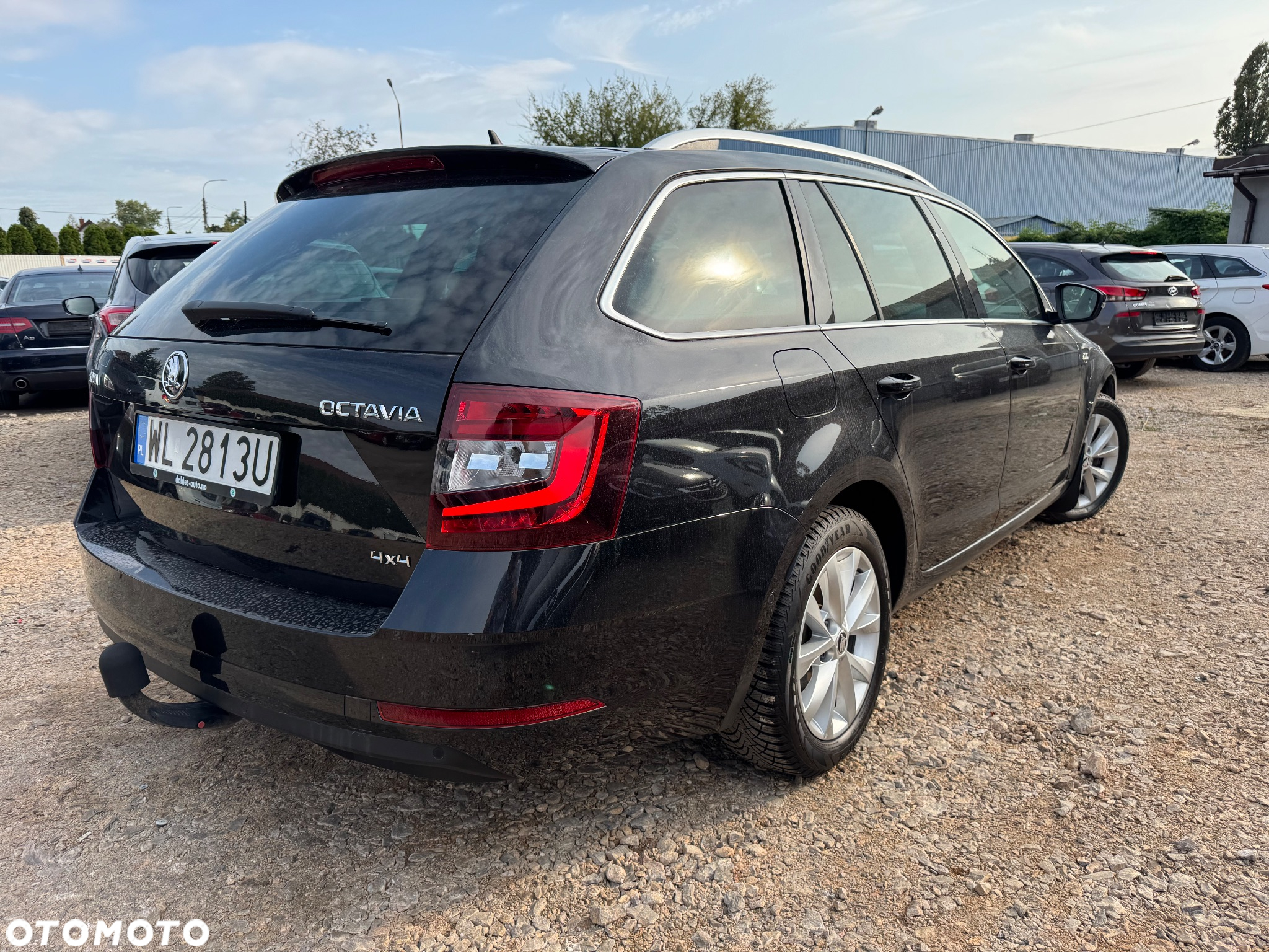 Skoda Octavia 2.0 TDI 4x4 L&K DSG - 4