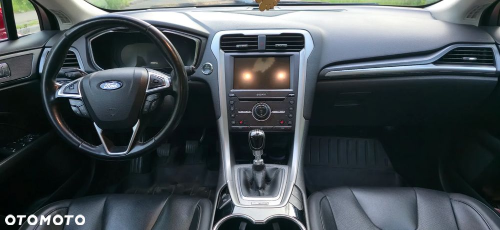 Ford Mondeo 2.0 TDCi Titanium - 11