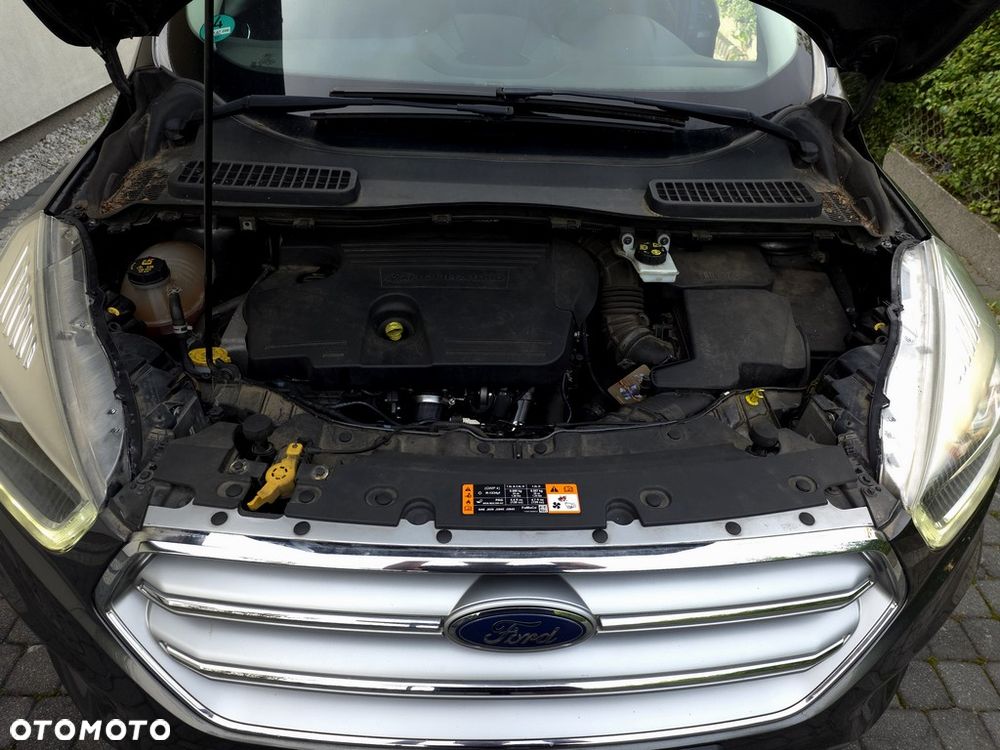 Ford Kuga 2.0 TDCi FWD Titanium - 34