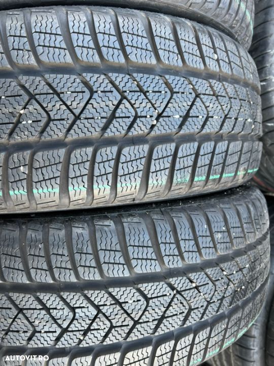 vând 4 anvelope 215/50/18 Pirelli de iarnă ca noi - 3