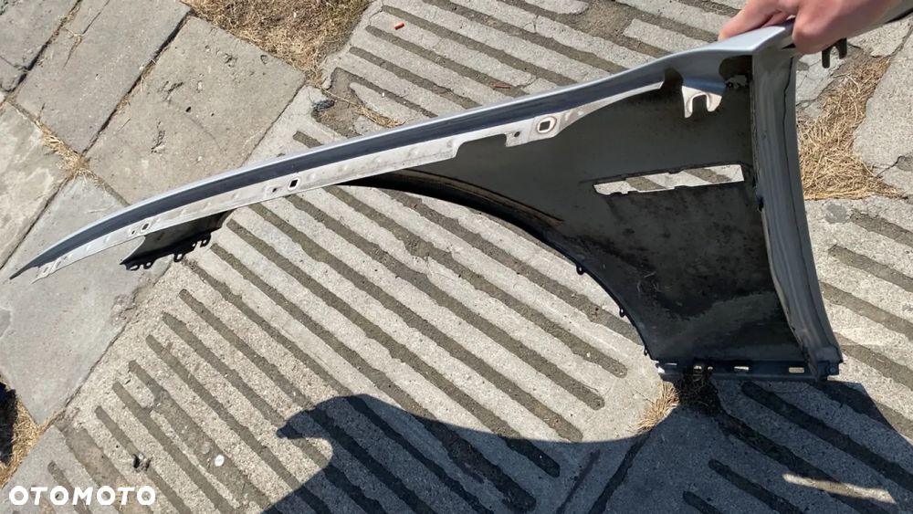 BŁOTNIK PRAWY BMW F10 F11 KOLOR 354/7 LEKKO USZKODZONY - 5