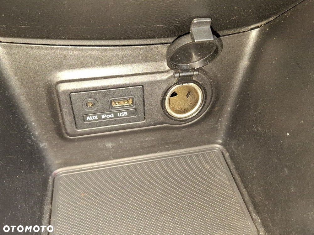 Kia Venga - 22