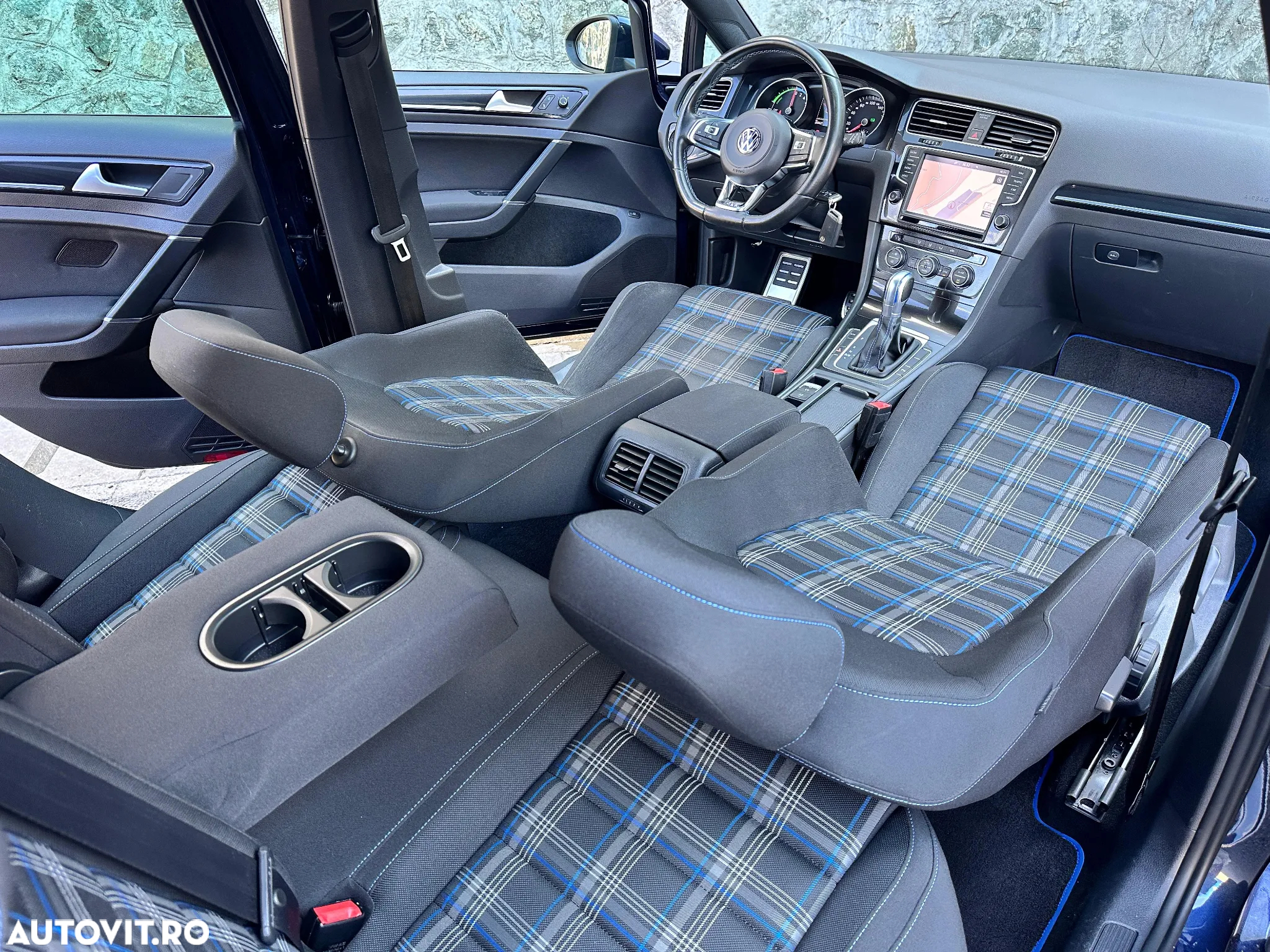 Volkswagen Golf 1.4 GTE Plug-In-Hybrid DSG - 8