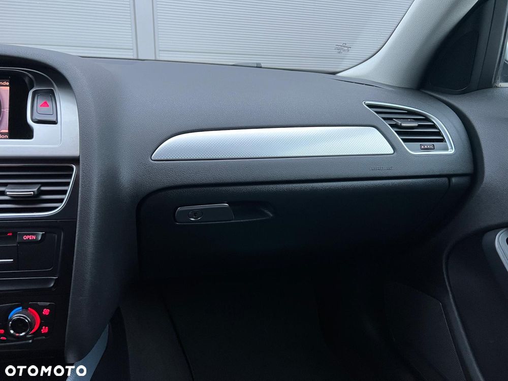 Audi A4 Avant - 19