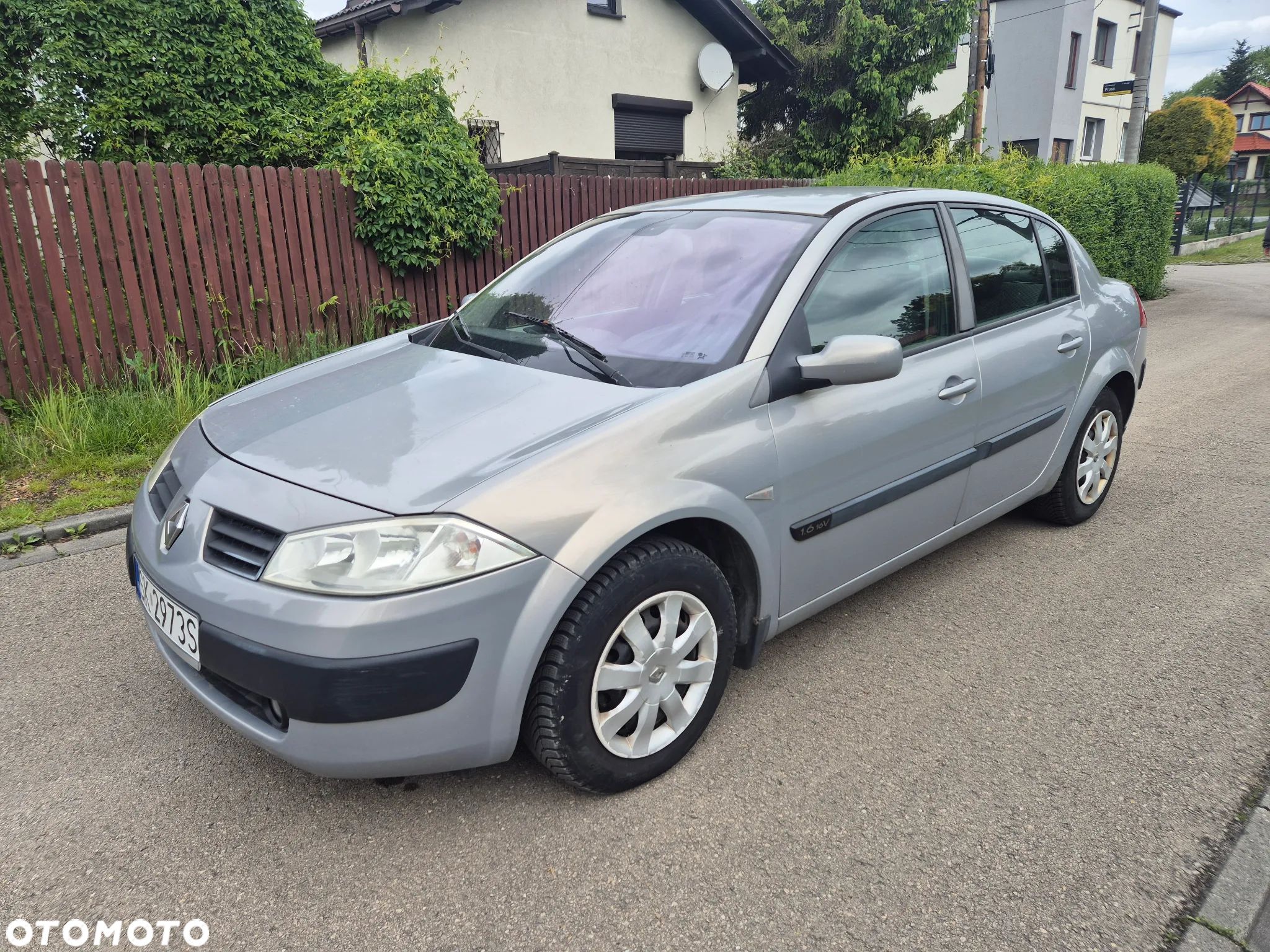 Renault Megane II 1.6 Confort Dynamique - 1