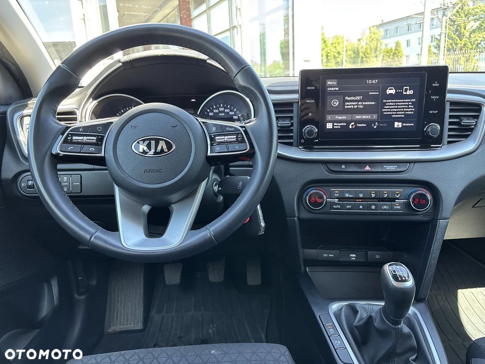 Kia XCeed 1.5 T-GDI M - 10