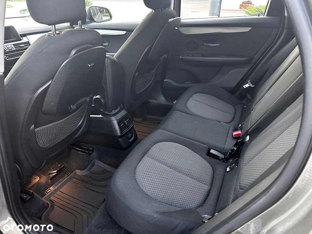 BMW Seria 2 - 14