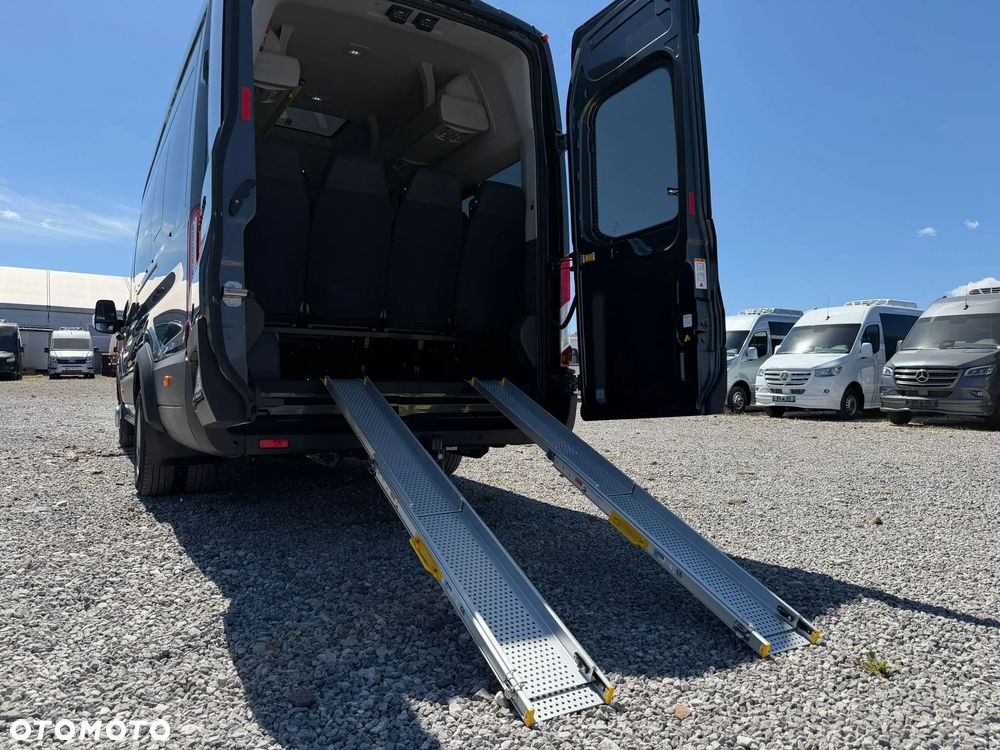 Ford Transit - 7