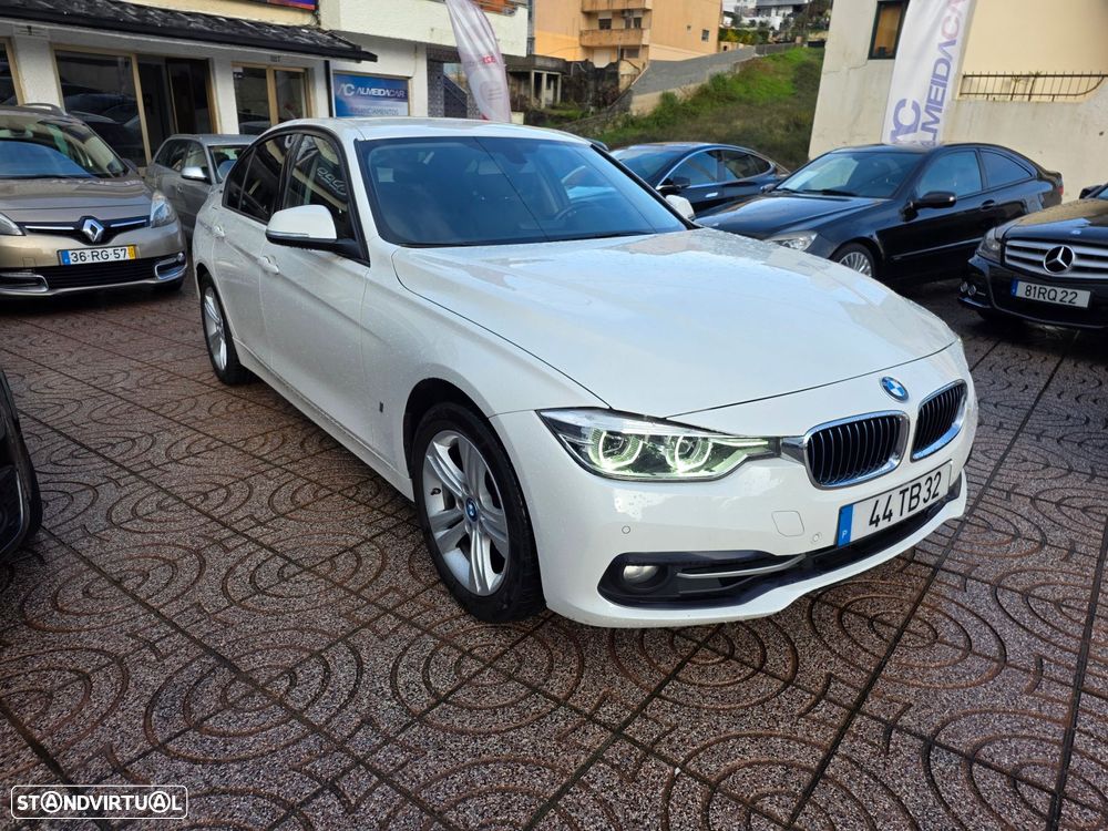 BMW 330 e iPerformance Line Sport - 6