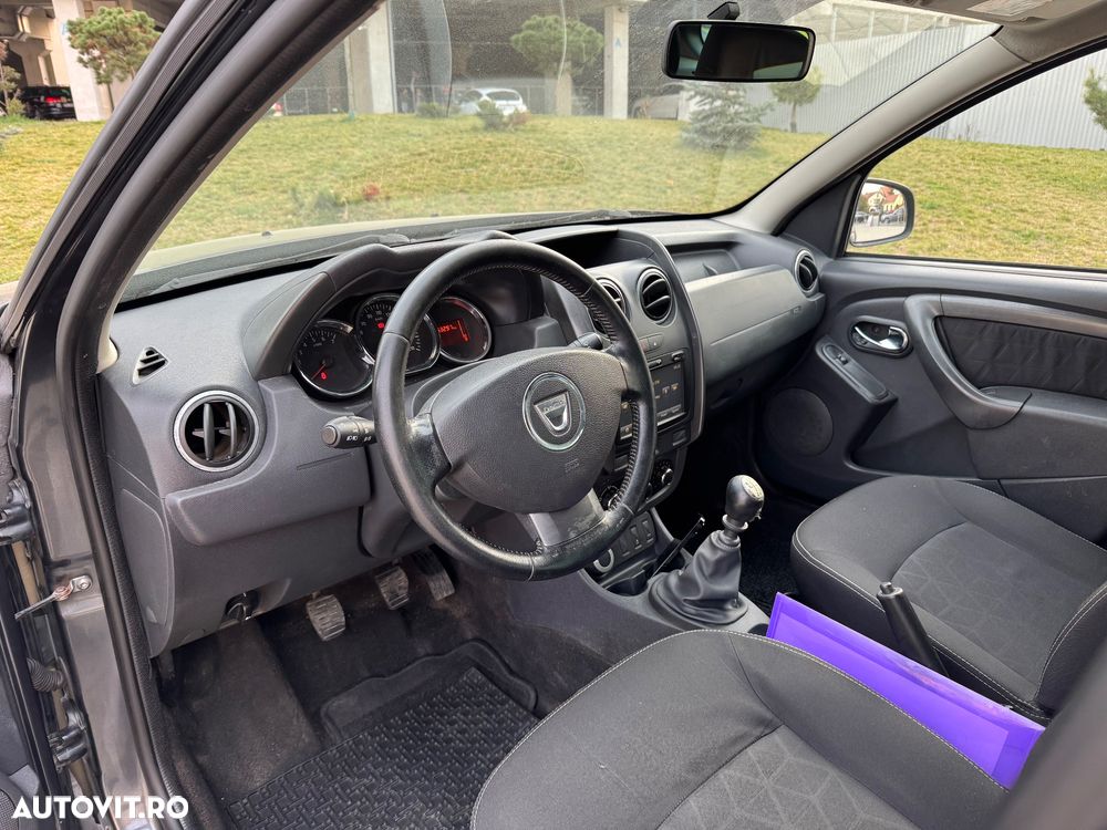 Dacia Duster dCi 110 FAP 4x4 Laureate - 7