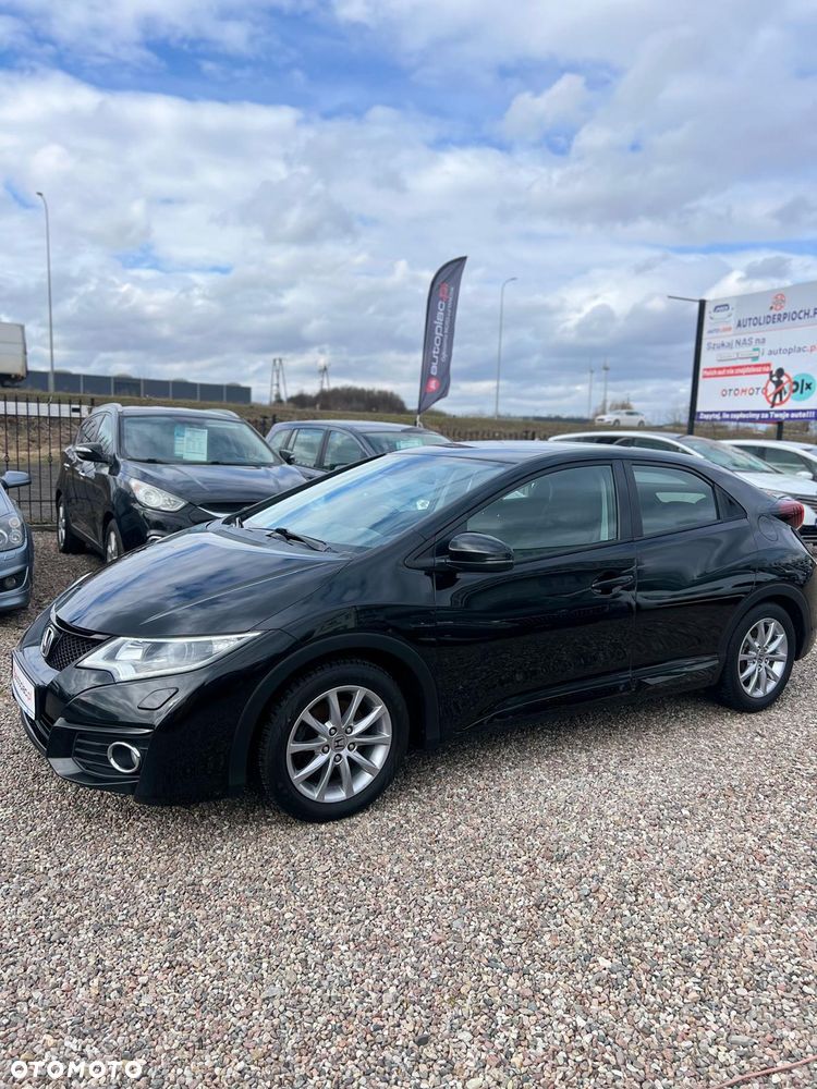 Honda Civic 1.8 i-VTEC Sport Black Edition - 3