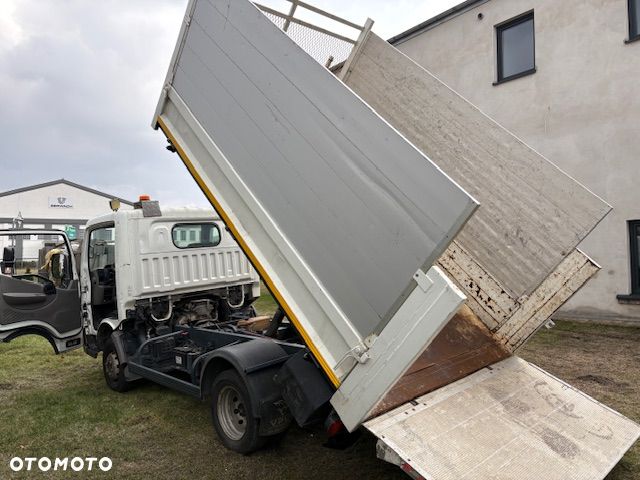 Nissan NT400 Cabstar 3,5t - 18