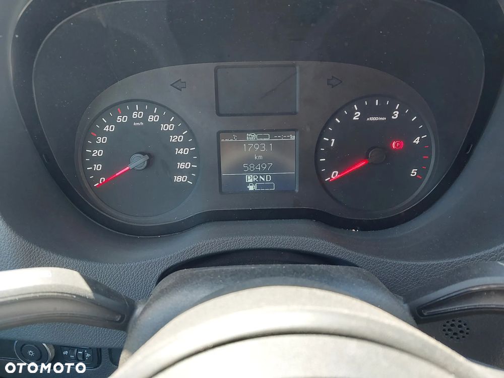 Mercedes-Benz Sprinter - 9