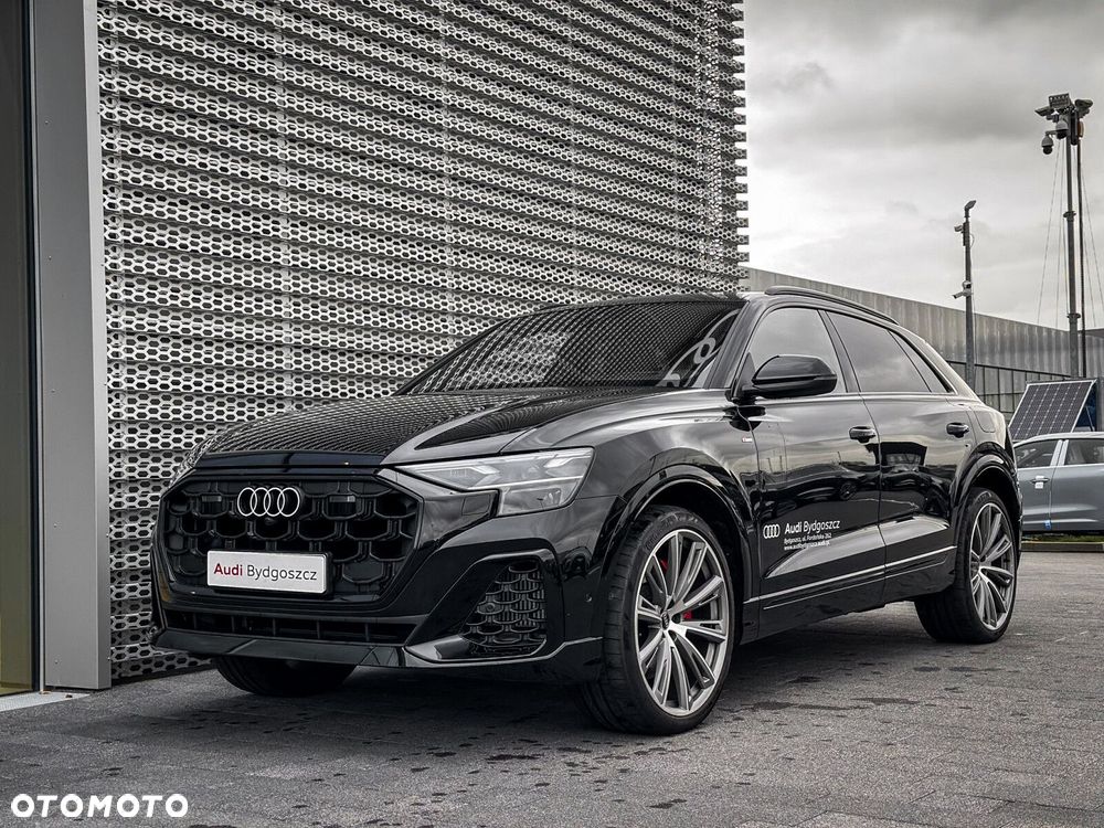 Audi Q8 - 2