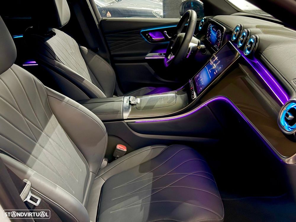 Mercedes-Benz GLC 300 e 4Matic 9G-TRONIC Edition AMG Line - 22