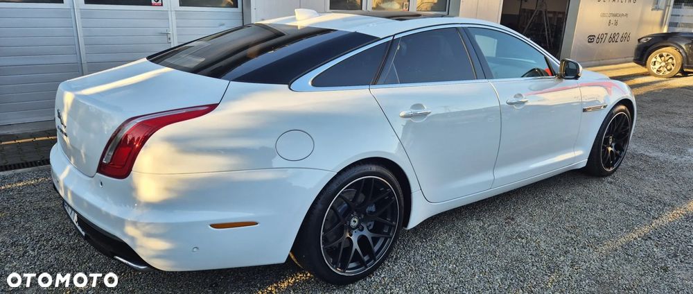 Jaguar XJ 3.0 V6 Portfolio - 9