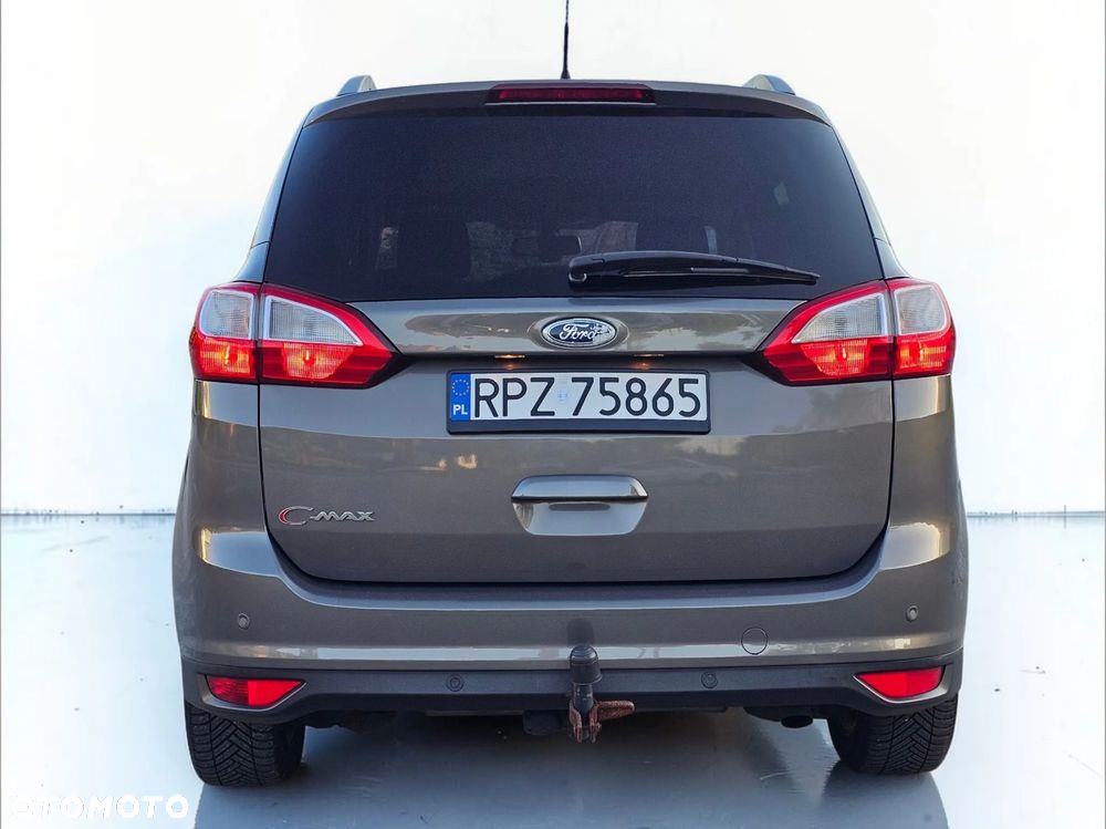 Ford Grand C-MAX 2.0 TDCi Titanium - 33