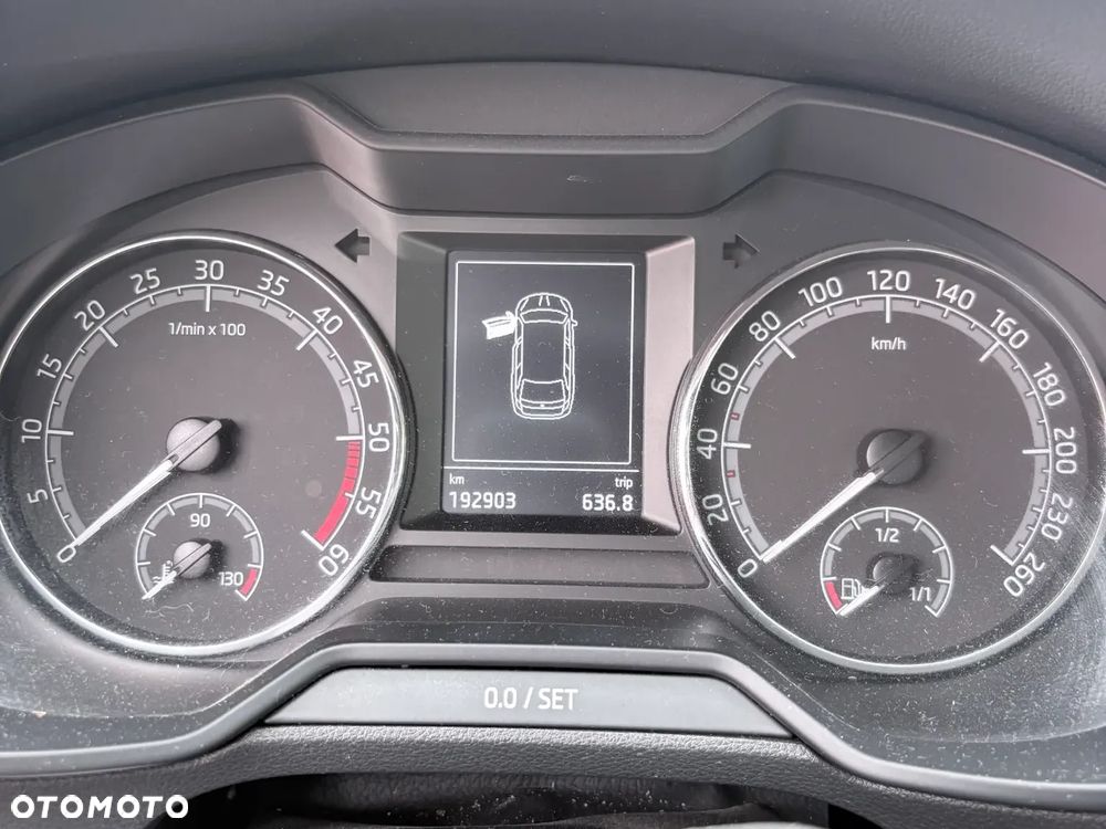 Skoda Octavia 1.6 TDI Ambition - 14