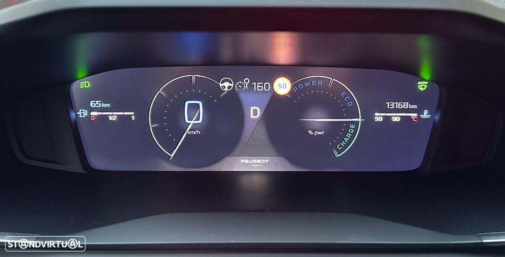 Peugeot 208 1.2 Hybrid Allure e-DCS6 - 11