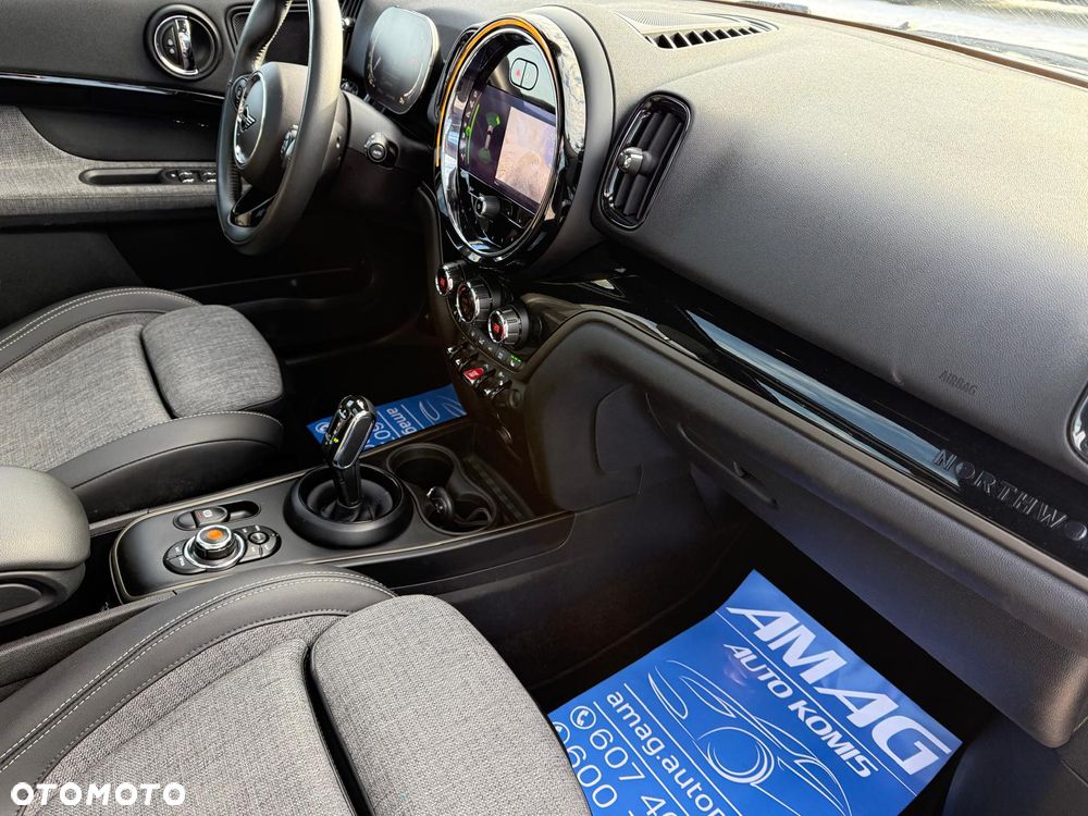 MINI Countryman Cooper Shadow Edition - 17