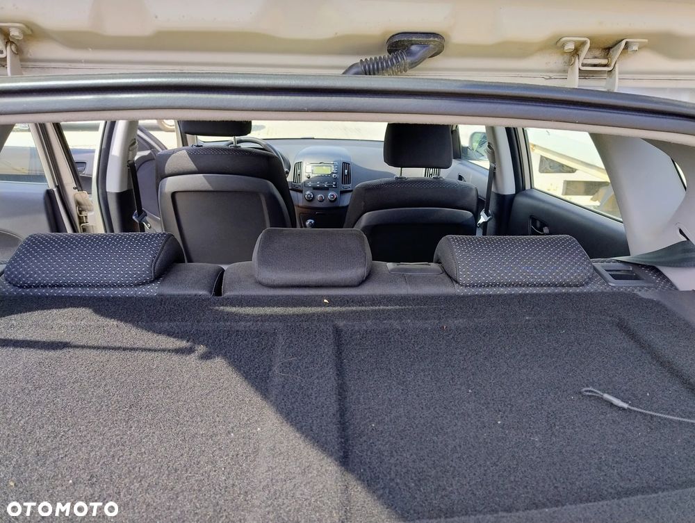 Hyundai i30 1.4 Classic - 11