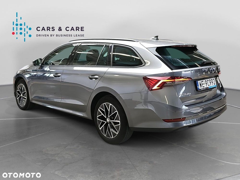 Skoda Octavia 2.0 TDI Ambition DSG - 25