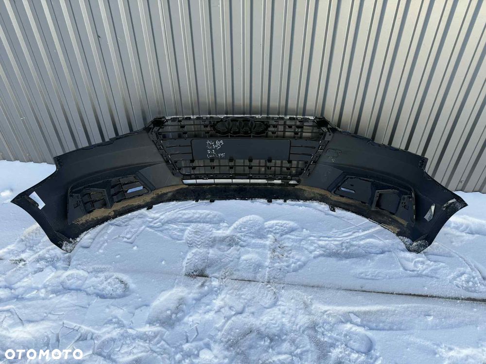 Audi A4 B9 Zderzak Przód Przedni PDC 15-19 Kolor: LY9T - 7