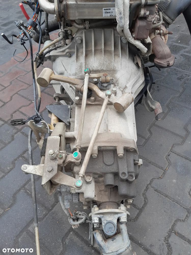 Skrzynia biegów Iveco Daily 2.3 HPI 07r 120tyś 5S300 - 1
